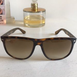 Ray Ban Flat-Top Boyfriend Tortoise Sunglasses